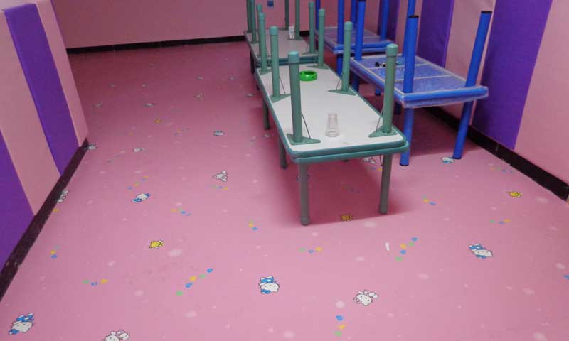 湖北十堰市幼兒園卡通pvc地板膠 湖北十堰市竹山縣寶豐鎮(zhèn)幼兒園卡通pvc地膠