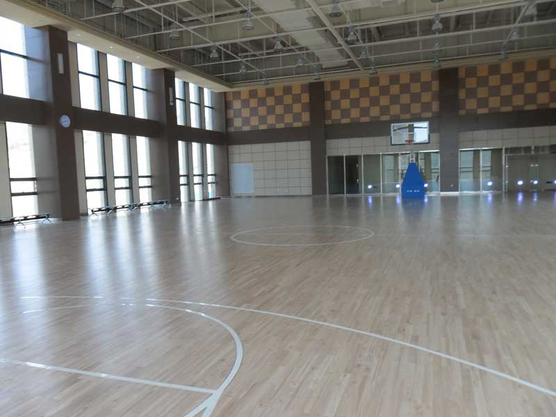 山東省濟(jì)南全運(yùn)村籃球場(chǎng)地板 山東省濟(jì)南全運(yùn)村籃球場(chǎng)地板